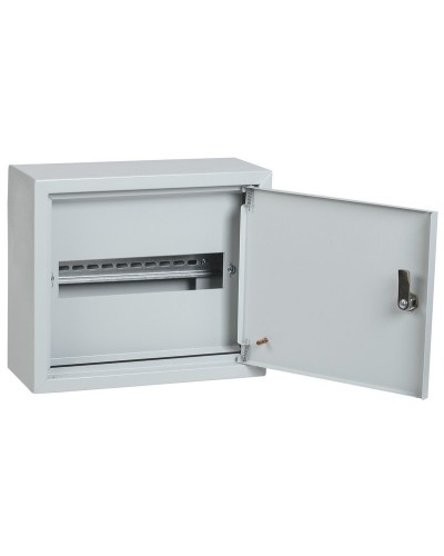 ЩРн-12з 265х310х120 IP31 GENERICA (MKM14-N-12-31-Z-G). Щит распределительный навесной с замком. GENERICA в Хасавюрте