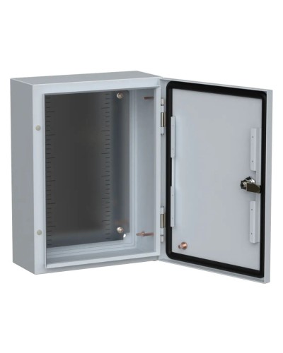 ЩМП-40.30.15 TITAN 5 УХЛ1 IP66 400x300x150 (TI5-10-N-040-030-015-66). Шкаф металлический с монтажной платой. IEK в Хасавюрте
